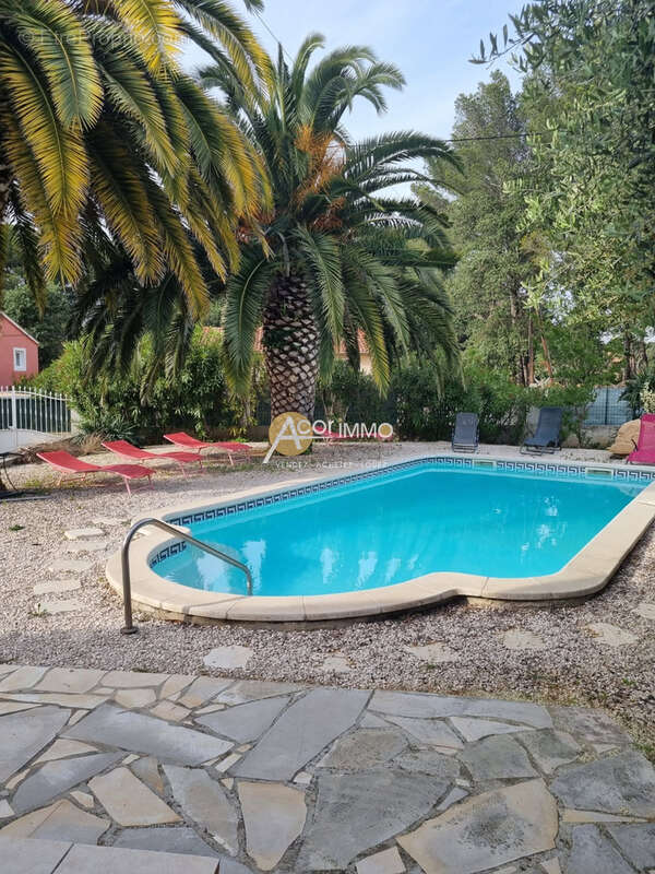 Maison à SIX-FOURS-LES-PLAGES