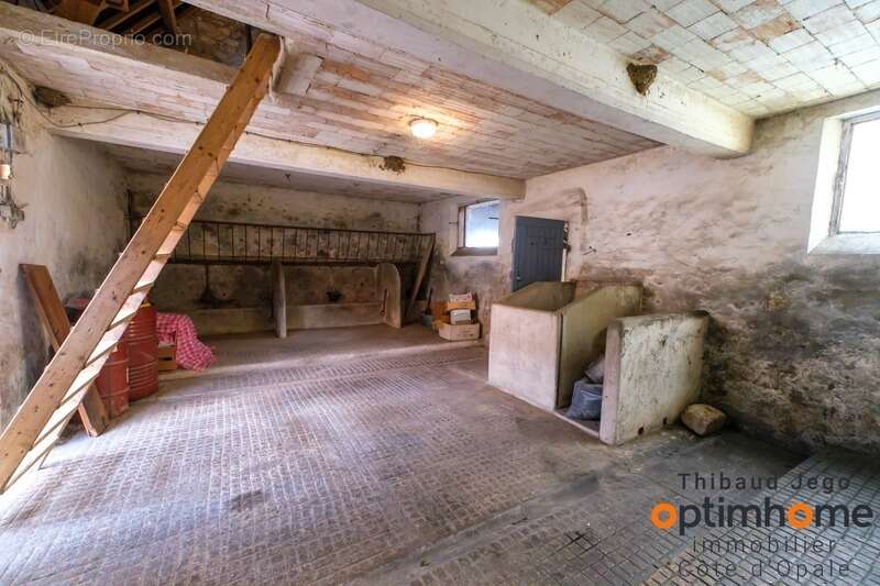 Maison à BEUVREQUEN