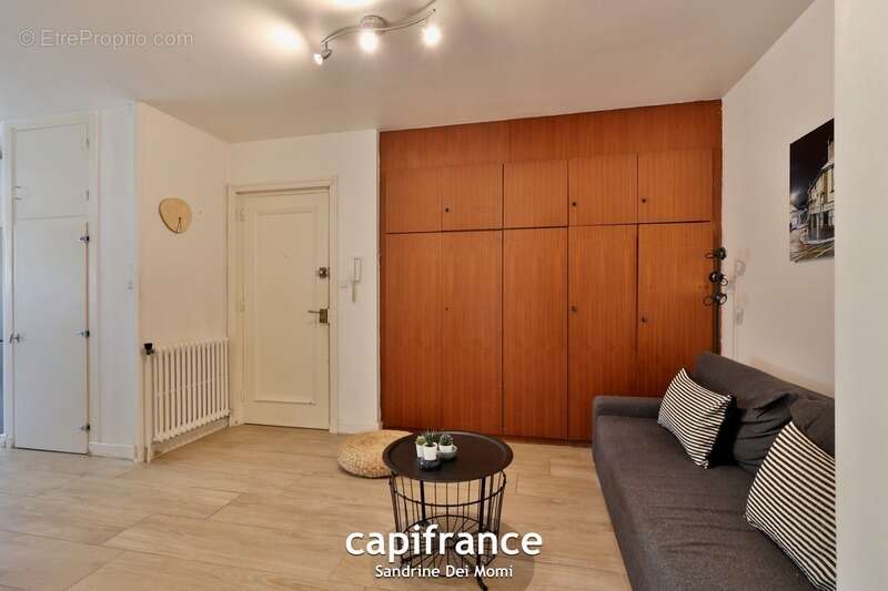 LYON 5EME ARRONDISSEMENT Appartement T2 avec cave - stationnement libre - photo 6