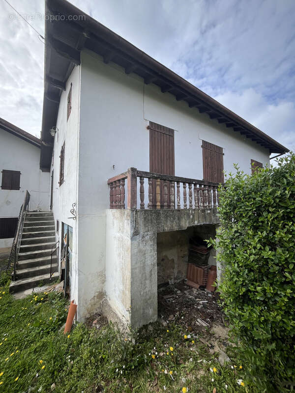 Maison à MOUGUERRE