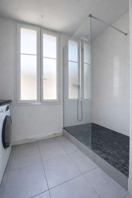 Appartement à CLICHY