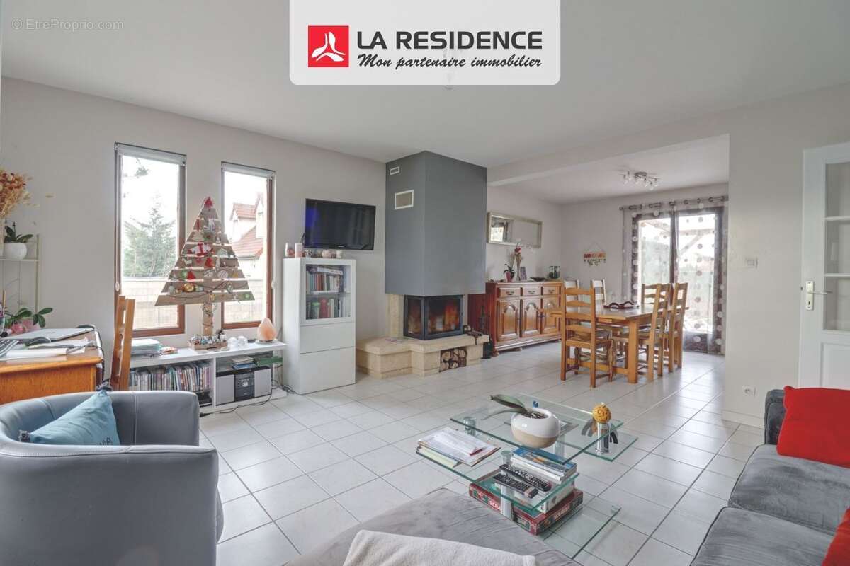Maison 130 m² à Vineuil  - photo 2