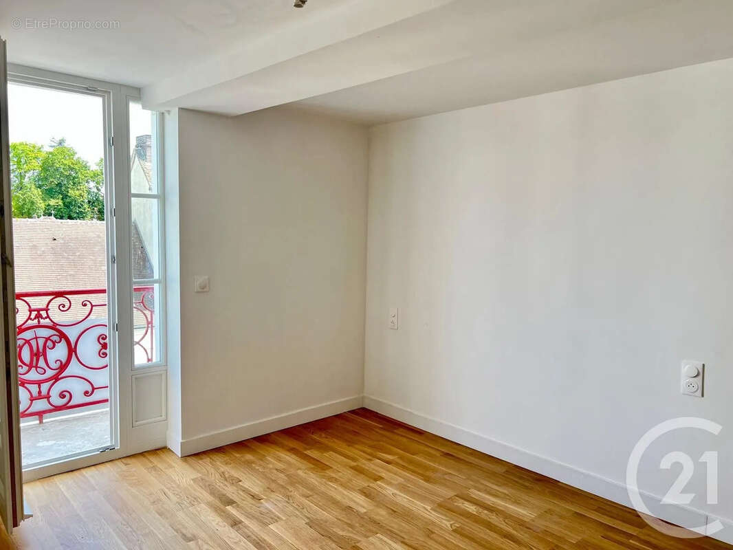 Appartement 61 m² à Anet  - photo 3