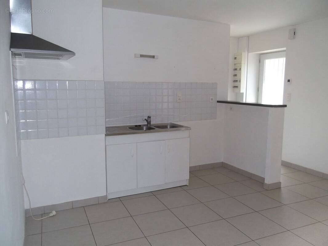 Appartement à LA POUEZE