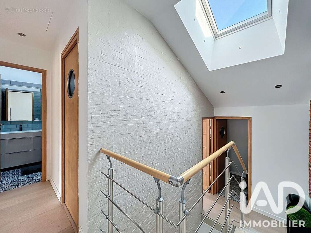 Maison 120 m² à Taverny  - photo 8