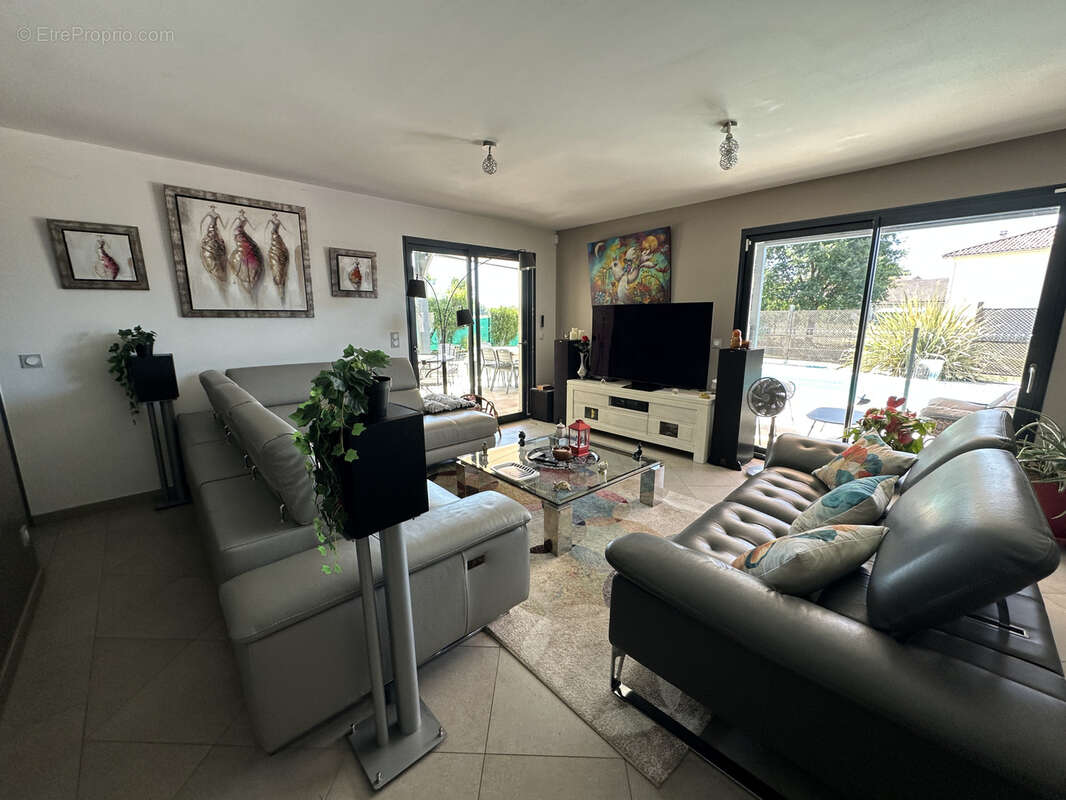 Maison contemporaine avec piscine - photo 6