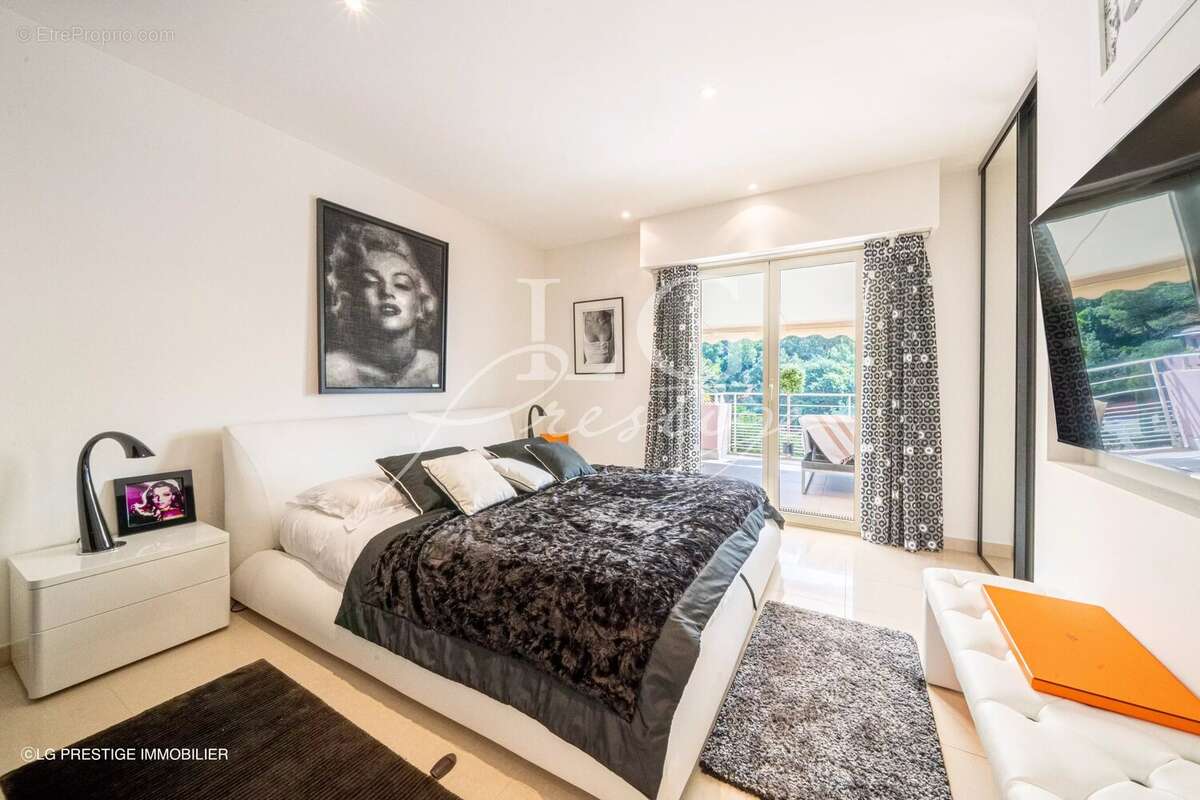 Appartement à THEOULE-SUR-MER