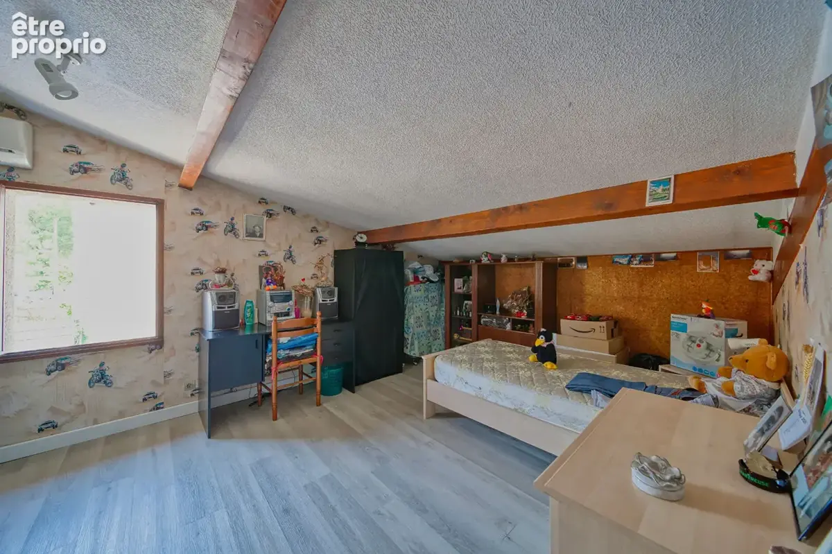Maison individuelle, proches commodités avec garage double. - photo 12
