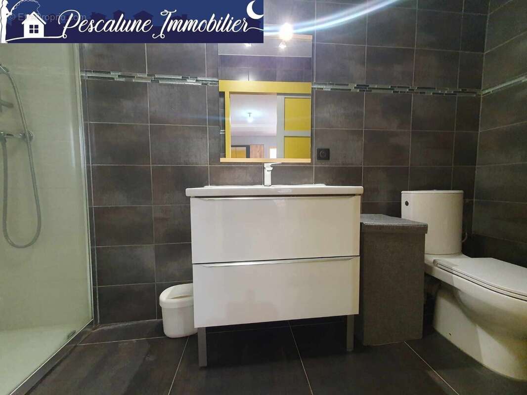 Maison à SAINT-LAURENT-D'AIGOUZE