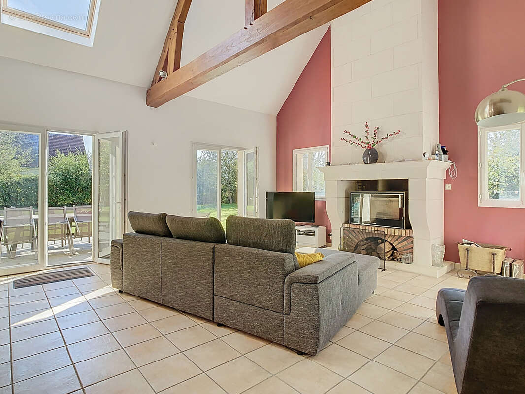 Maison à MONTS-EN-BESSIN