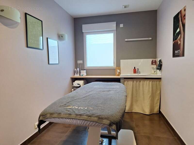 Commerce à CHATEAU-GONTIER