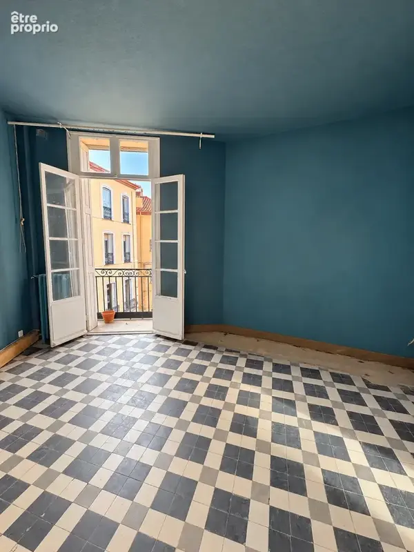 Appartement 5 pièces avec cave plein cœur du centre - photo 3