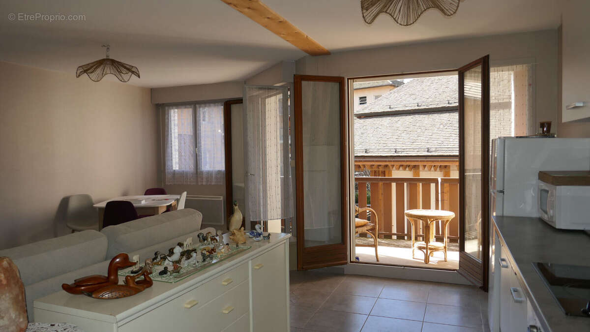 Appartement 63m² à faverges-seythenex - photo 3