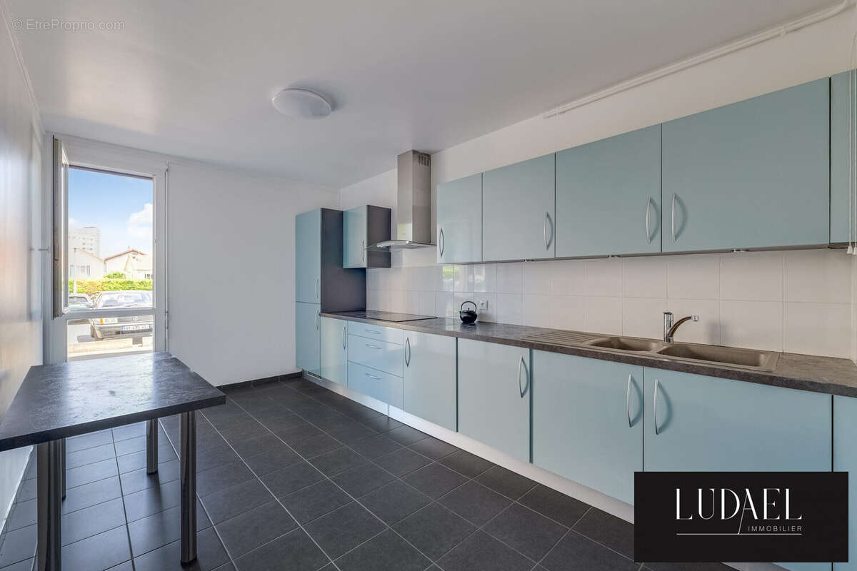 Cuisine - Appartement à ALFORTVILLE