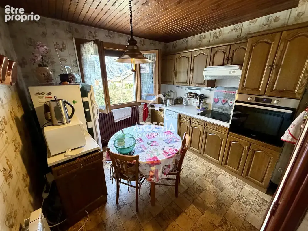 Maison 87 m2   3 chambres   Sous-sol complet   Grand garage   Beau terrain - photo 3