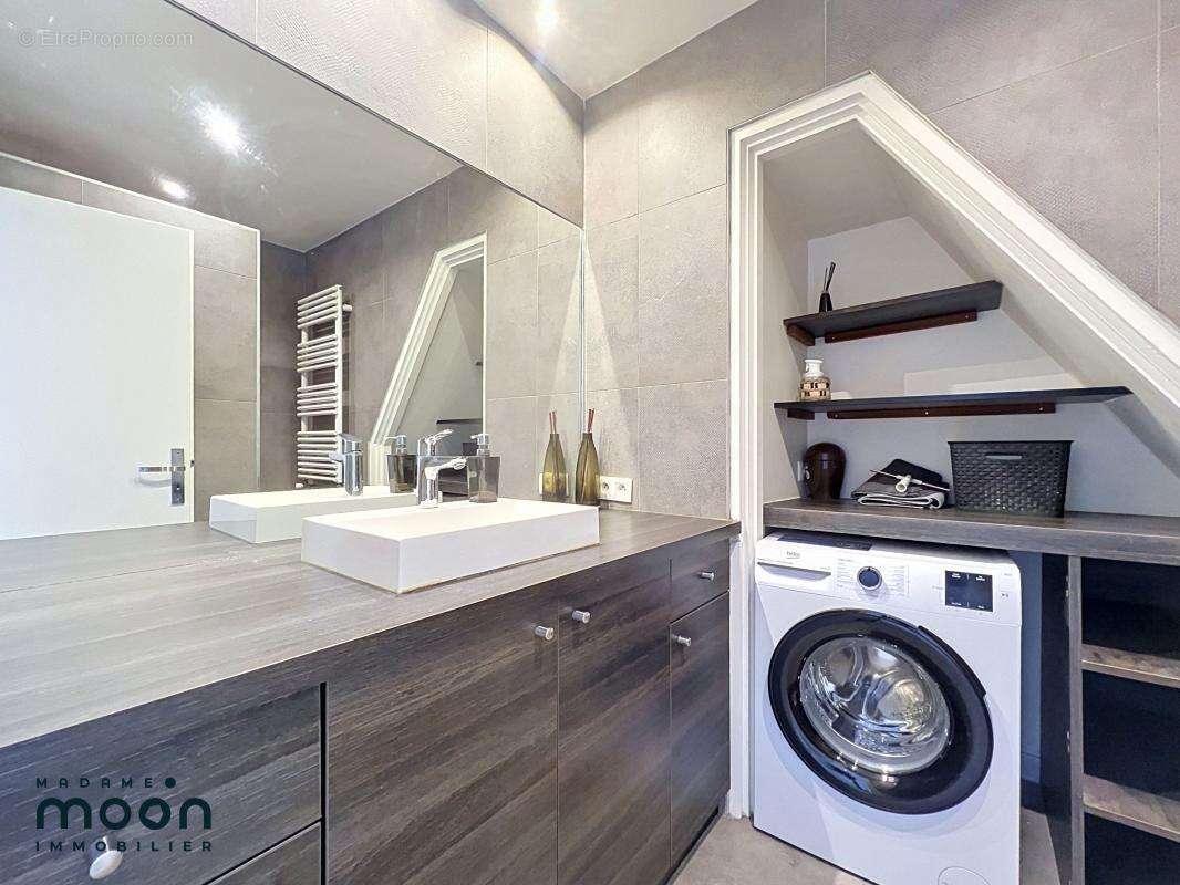 Appartement à OULLINS