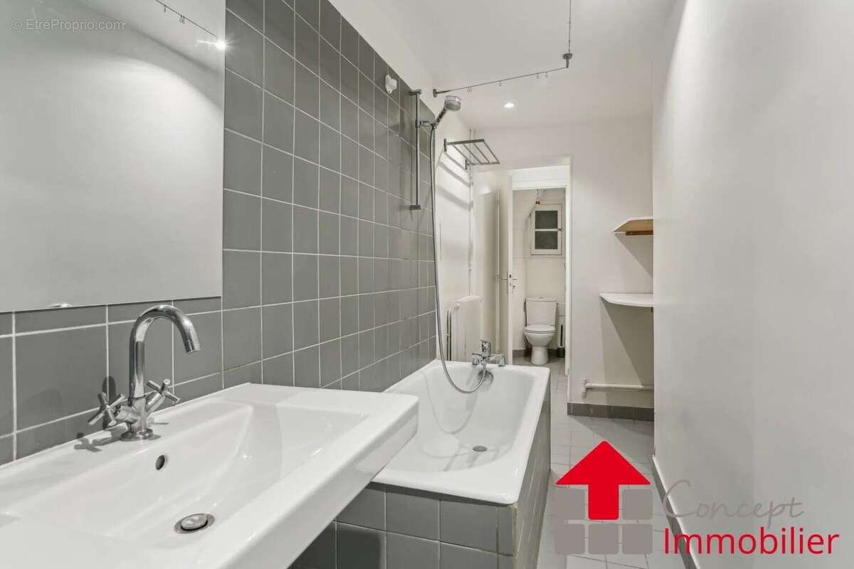 Appartement à PARIS-3E