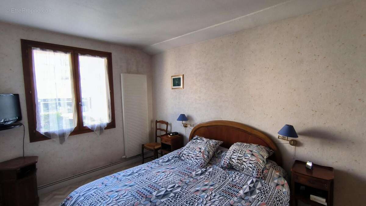 Maison 85 m² à Saint-Etienne  - photo 3
