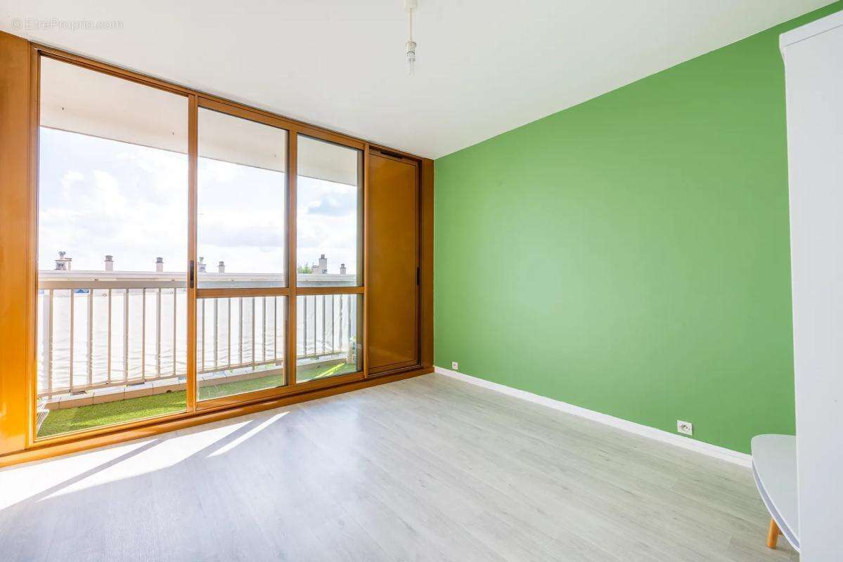 Appartement à YERRES