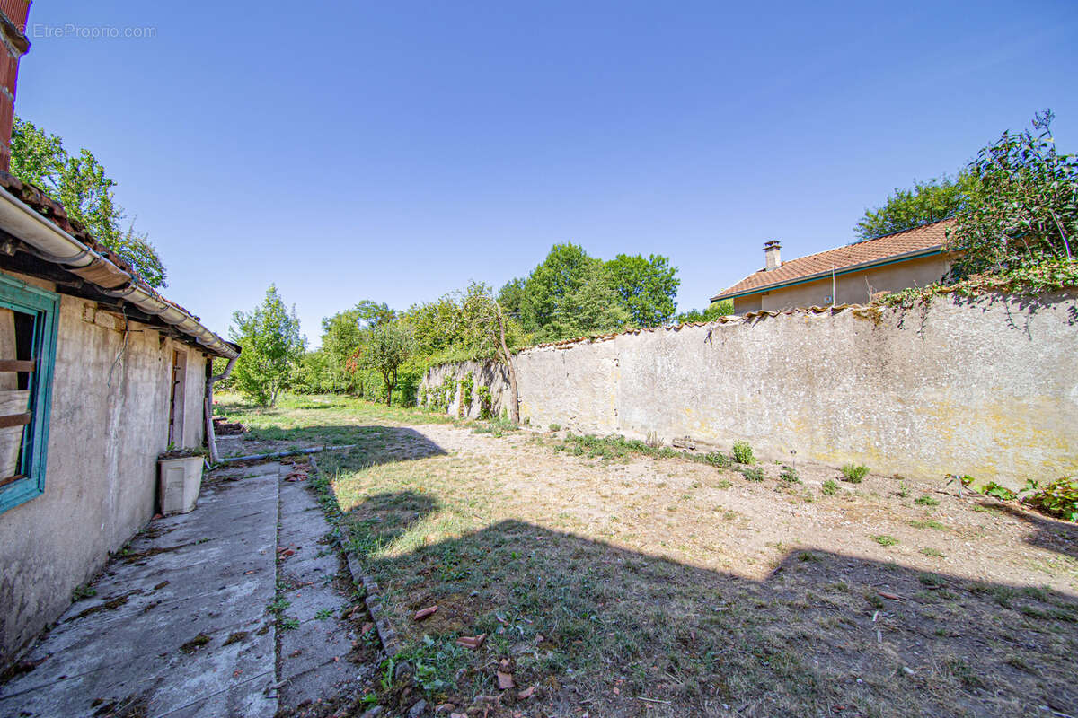 Maison de ville avec grand jardin - photo 12
