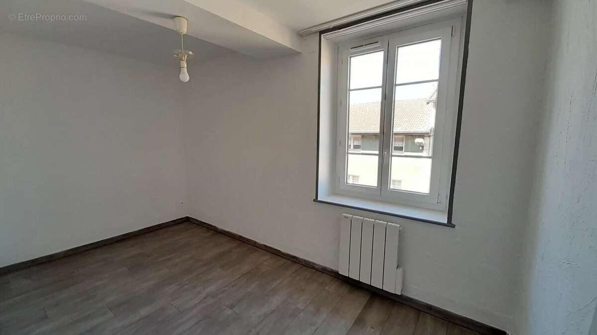 Appartement à THOISSEY