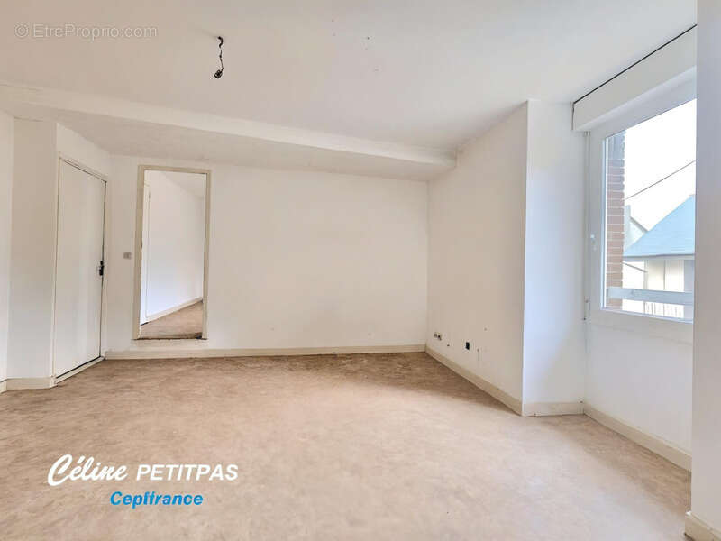 Appartement à MONTAUBAN-DE-BRETAGNE