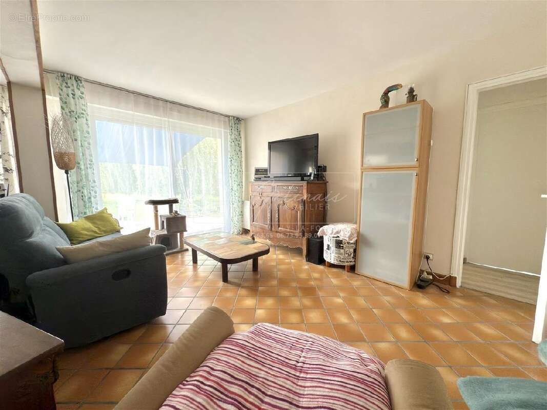 Maison à MILLY-LA-FORET