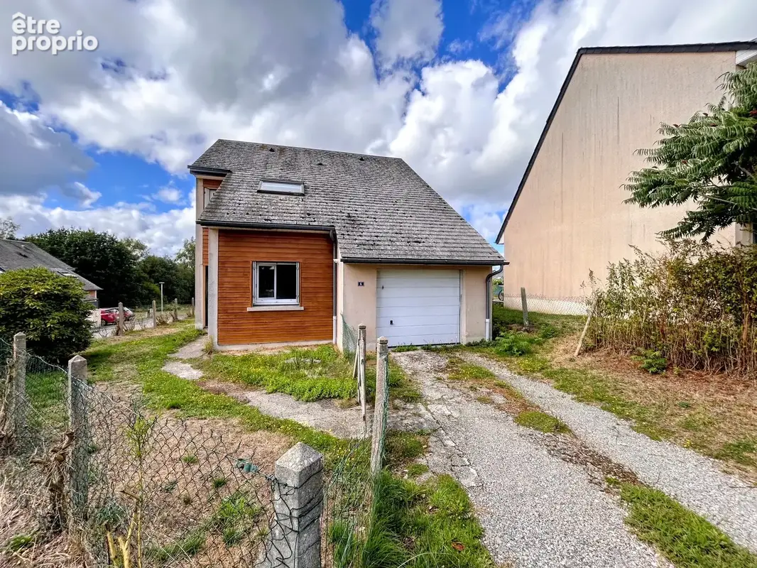Photo Maison à Ussel au prix de 100 440€