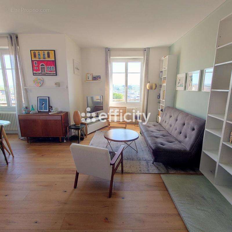 Appartement - photo 2