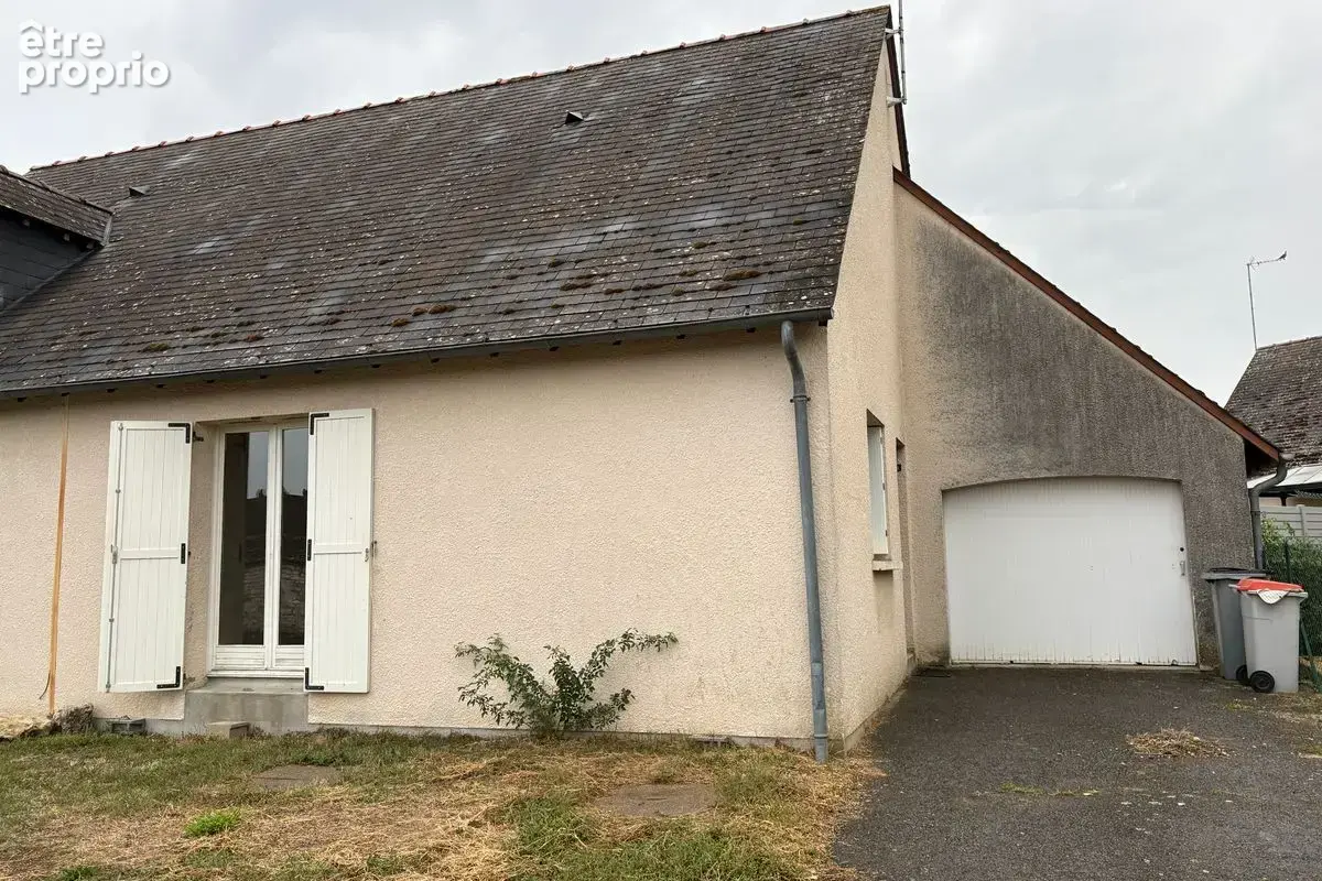 Maison à CHAMPIGNY-SUR-VEUDE