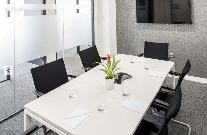 Commerce à SALON-DE-PROVENCE