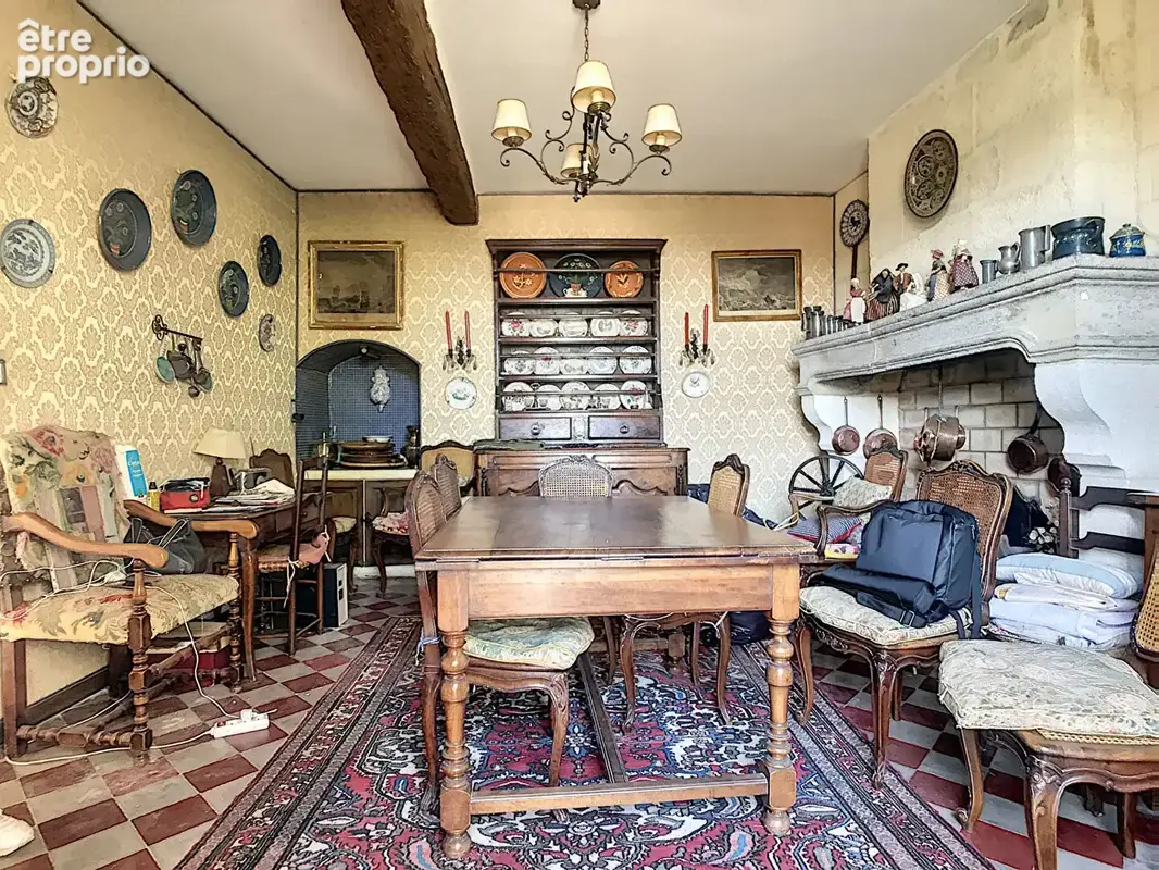 Maison d'exception à Villeneuve-lès-Avignon, havre de paix et d'histoire - photo 2