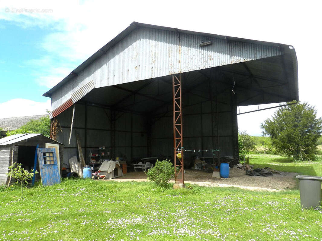 Maison à TREILLES-EN-GATINAIS