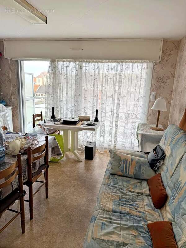 Appartement à CAMIERS
