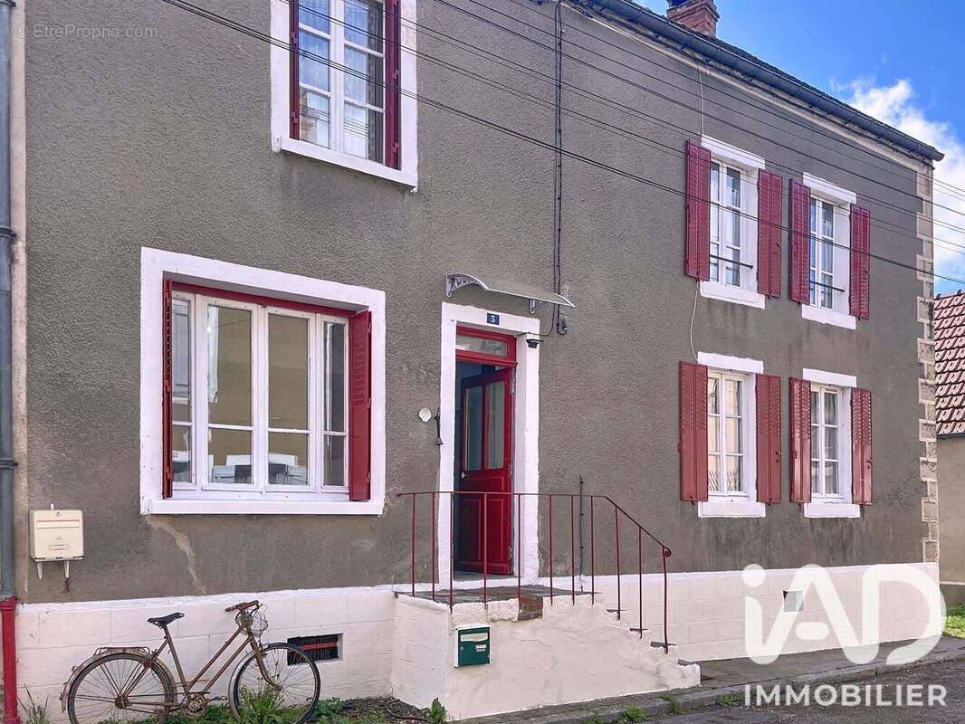 Photo 1 - Maison à ARCY-SUR-CURE