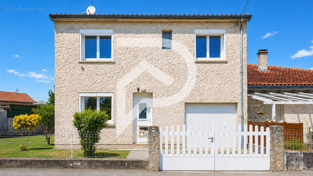 Maison 5 pièces 95 m² · à Graulhet · 95 m² · 168 000 €