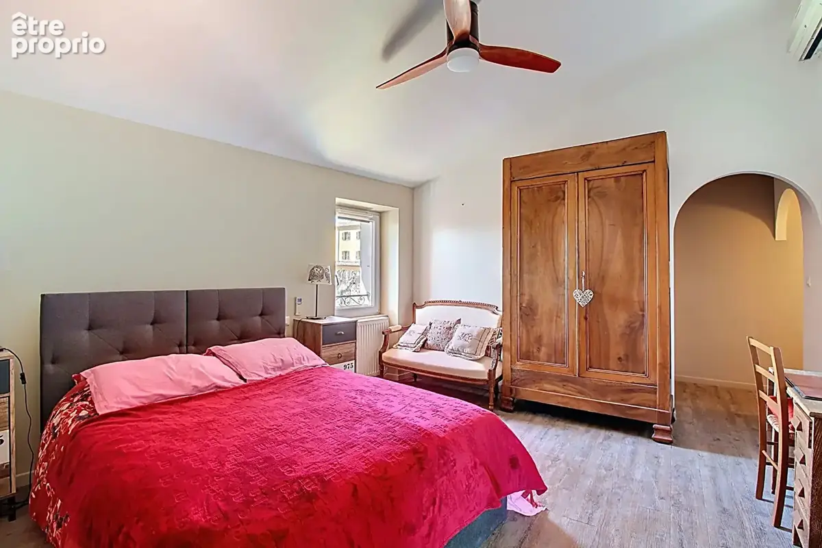 À VENDRE EN EXCLUSIVITÉ à DRAGUIGNAN Appartement 114 m² en dernier étage 3/4 chambres - photo 9