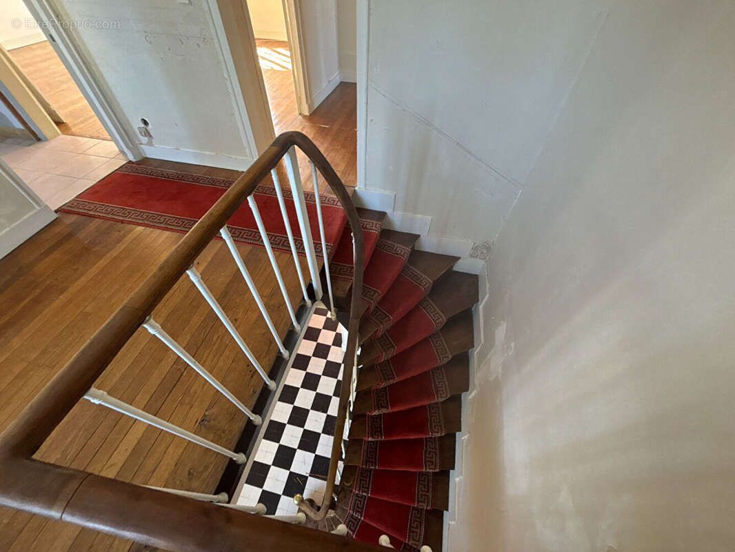 Maison à NOGENT-LE-ROI