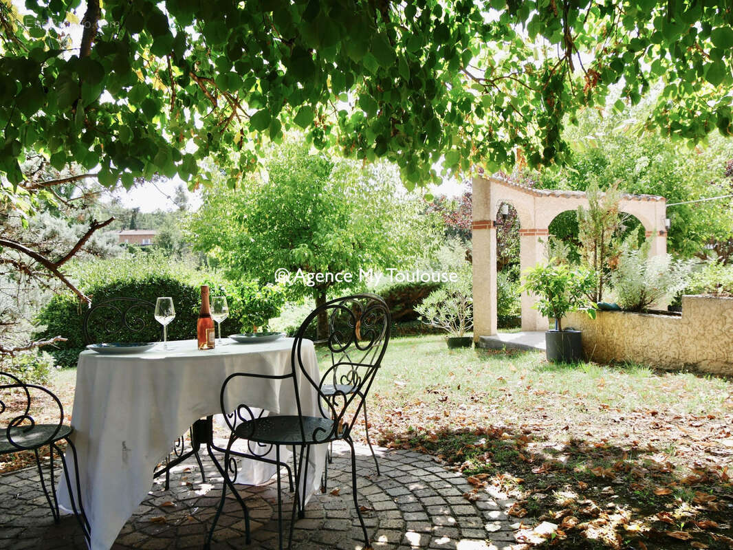 Maison à MONTASTRUC-LA-CONSEILLERE