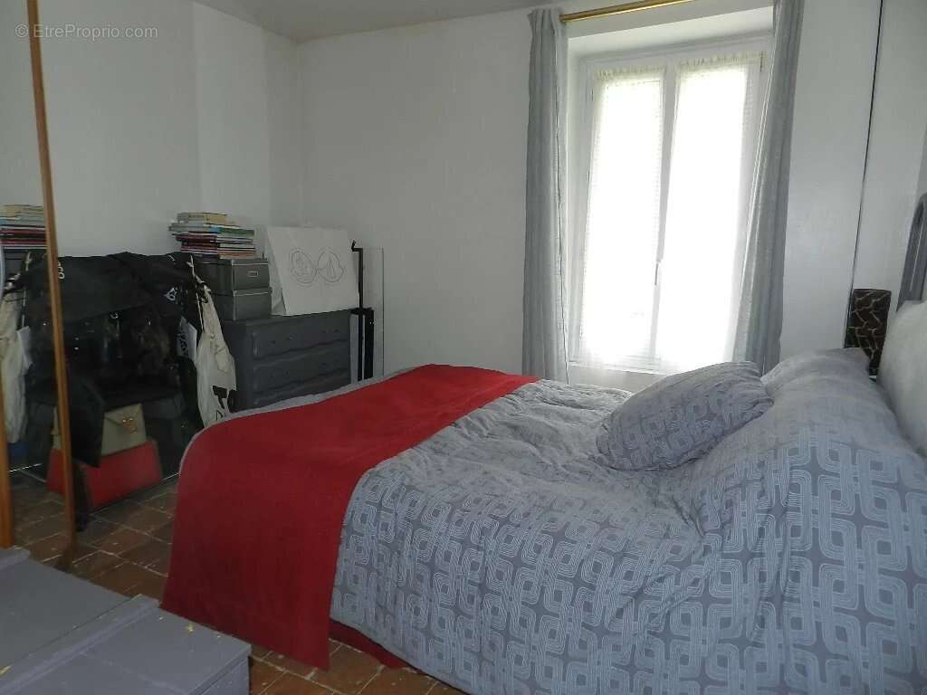 Maison à SAINT-PIERRE-SUR-DIVES