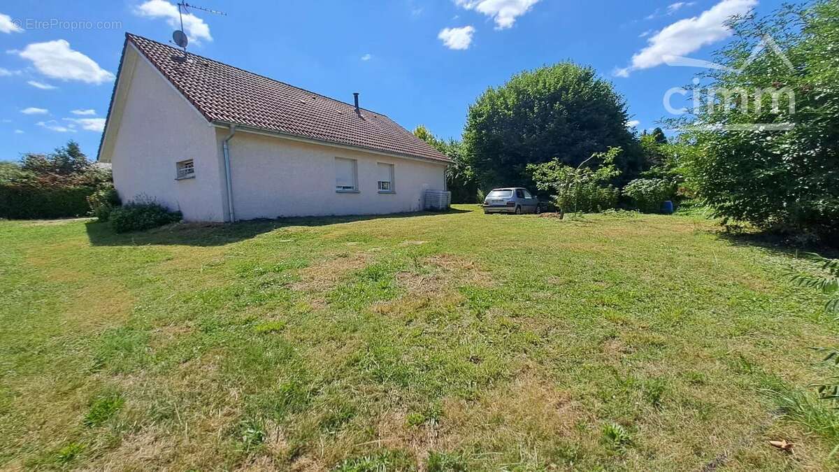 Maison à SAINT-ANDRE-LE-GAZ