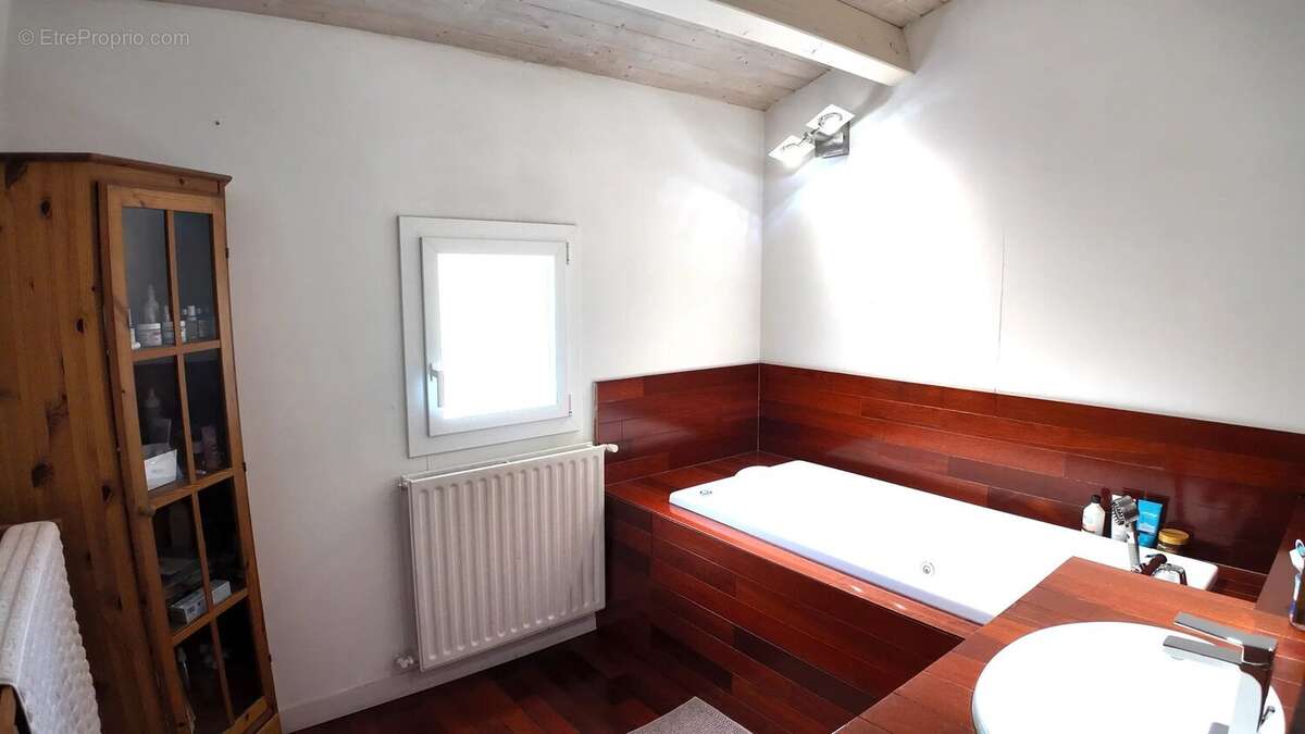 Maison à SAUSSET-LES-PINS