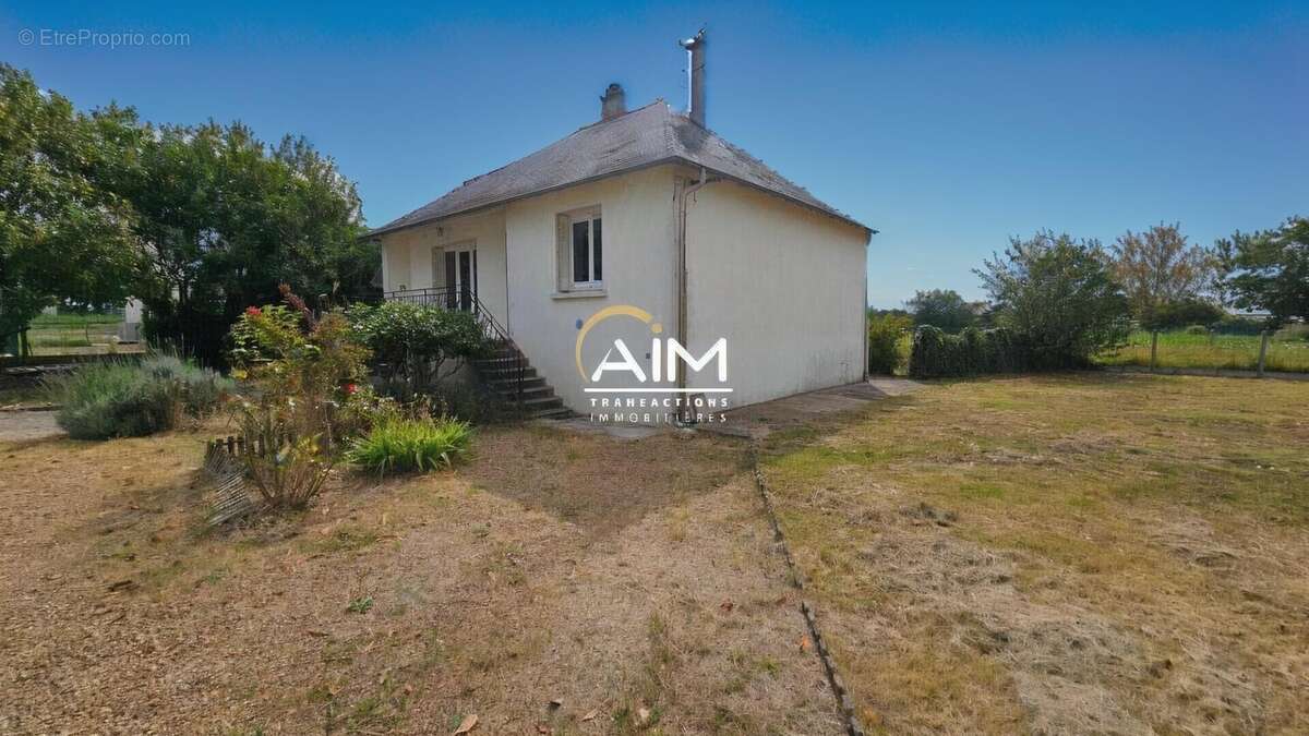 Maison à MONTLOUIS-SUR-LOIRE