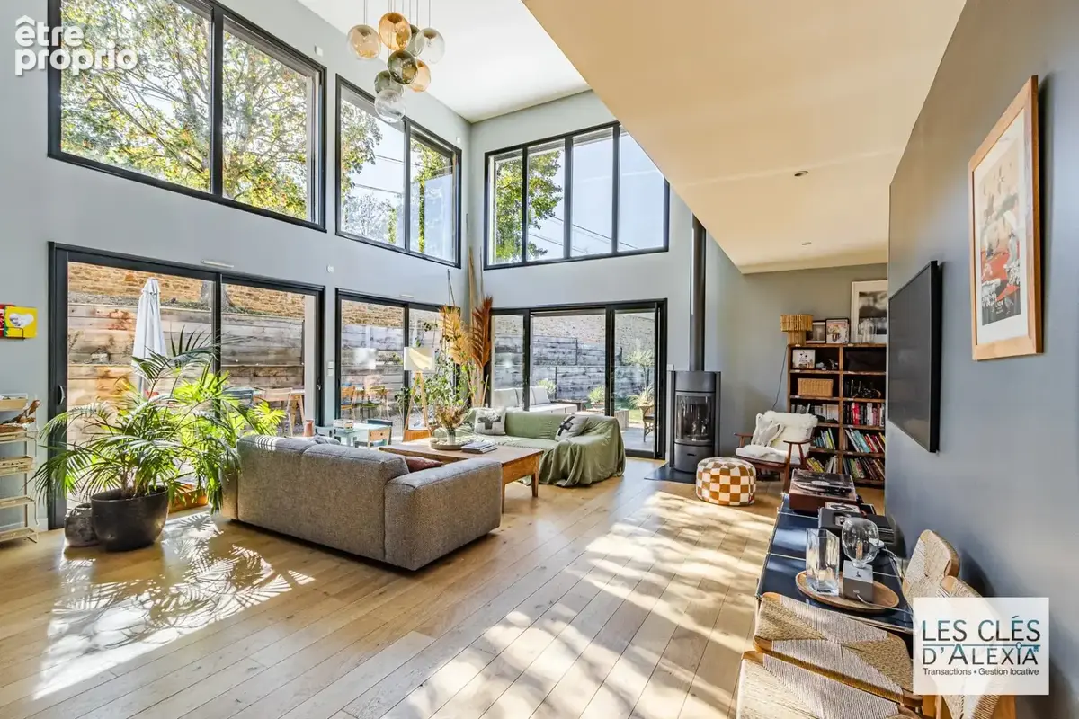 Photo Maison à Saint-Romain-Au-Mont-D'or au prix de 960 000€
