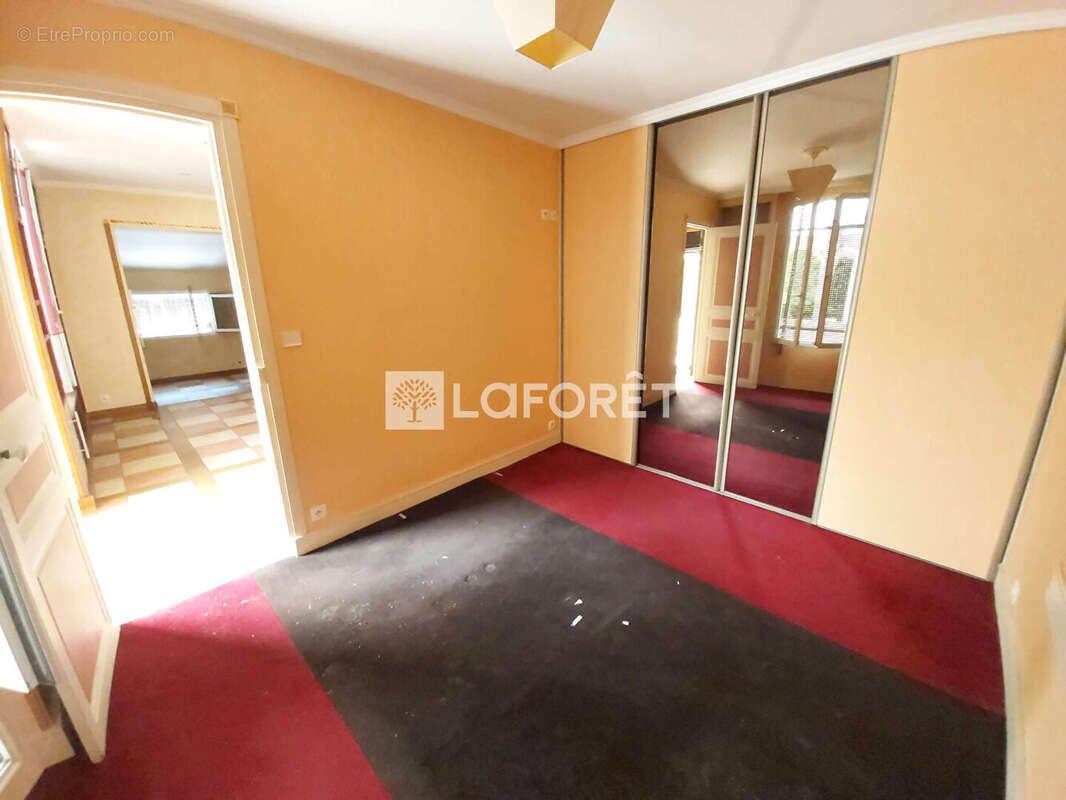 Maison à VILLEMOMBLE