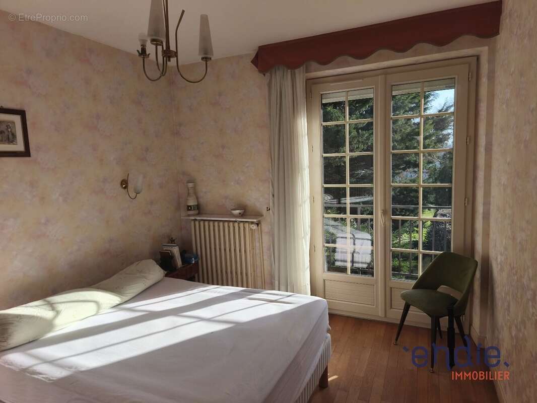 Maison à COSNE-D'ALLIER