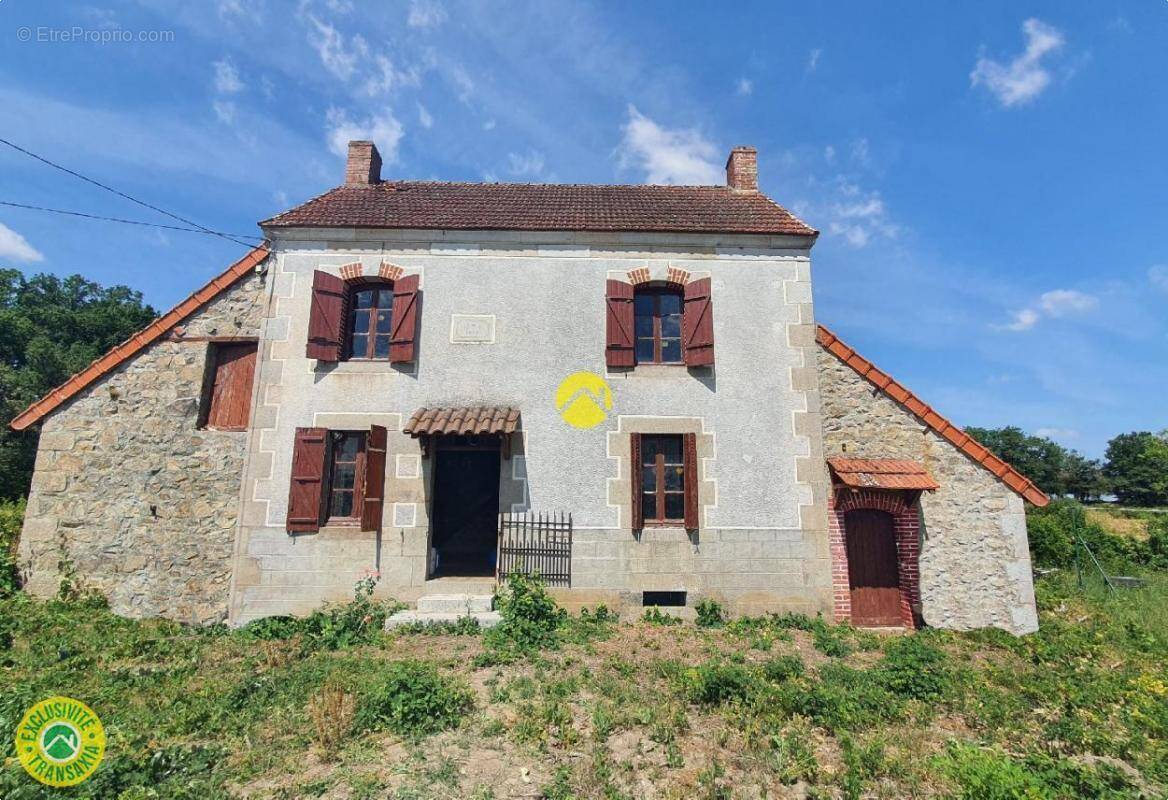 Maison à SAINT-PRIEST