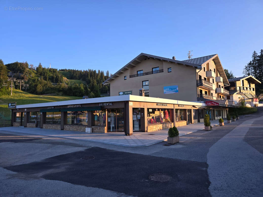 Tres beau t3 duplex - col de la faucille- pieds des pistes - photo 3