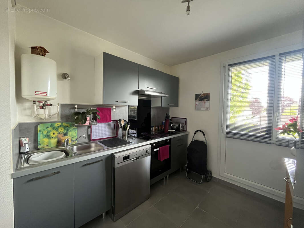 Appartement à LA CHAPELLE-SAINT-LUC