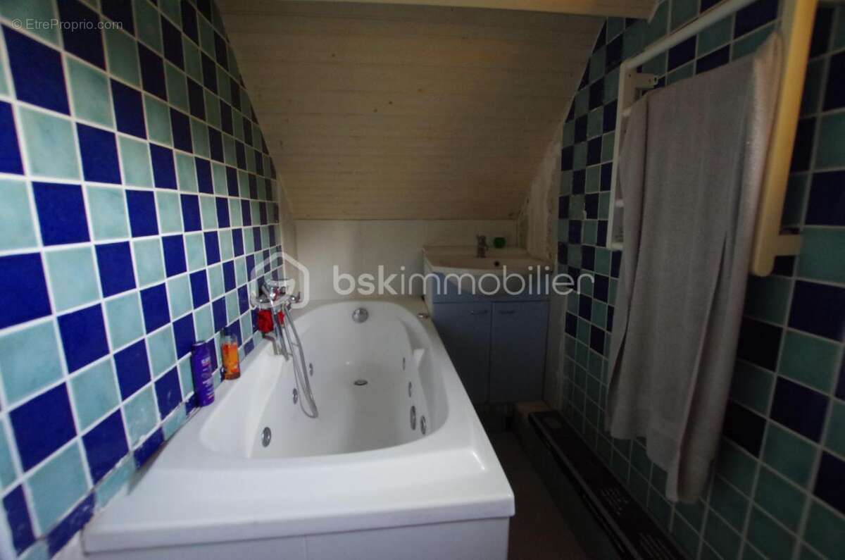 Maison à CHATEAU-RENARD